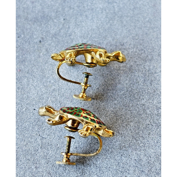 Lovely Vintage Green & Red Enamel Turtle Screw-back Earrings Gold-tone - Picture 11 of 16
